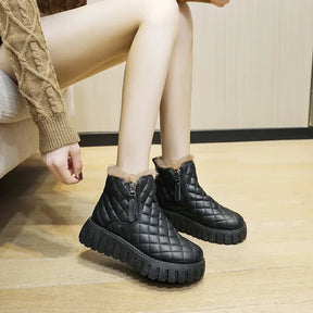 Bota Feminina de Inverno Confortável Xadrez